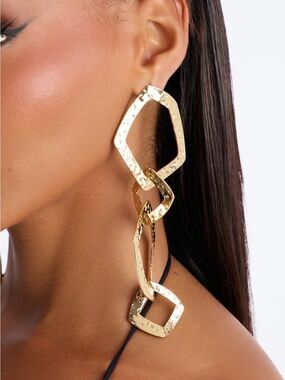 NEW Fashion Nova ZIA Gold Textured Link Drop 5" Modern Earrings